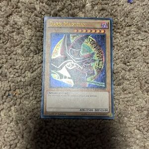 Really really rare dark magician card first edition 1996 and great condition